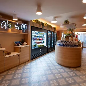 https://apt-hibird-and-suites.greaterantilleshotels.net