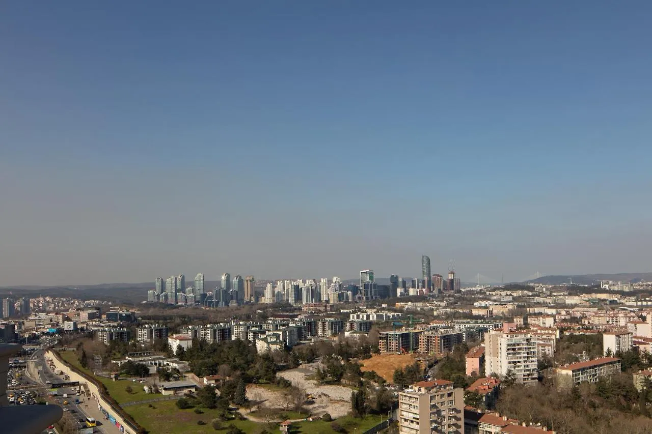 Sheraton Istanbul Levent 5*,