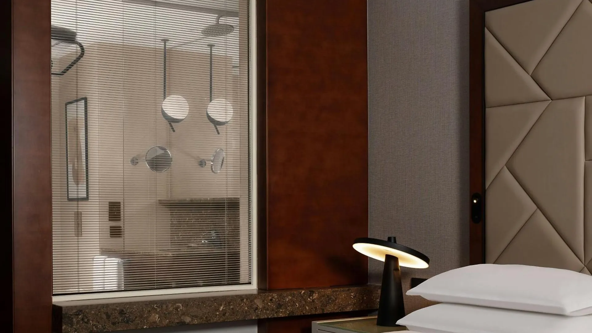 Отель Sheraton Istanbul Levent