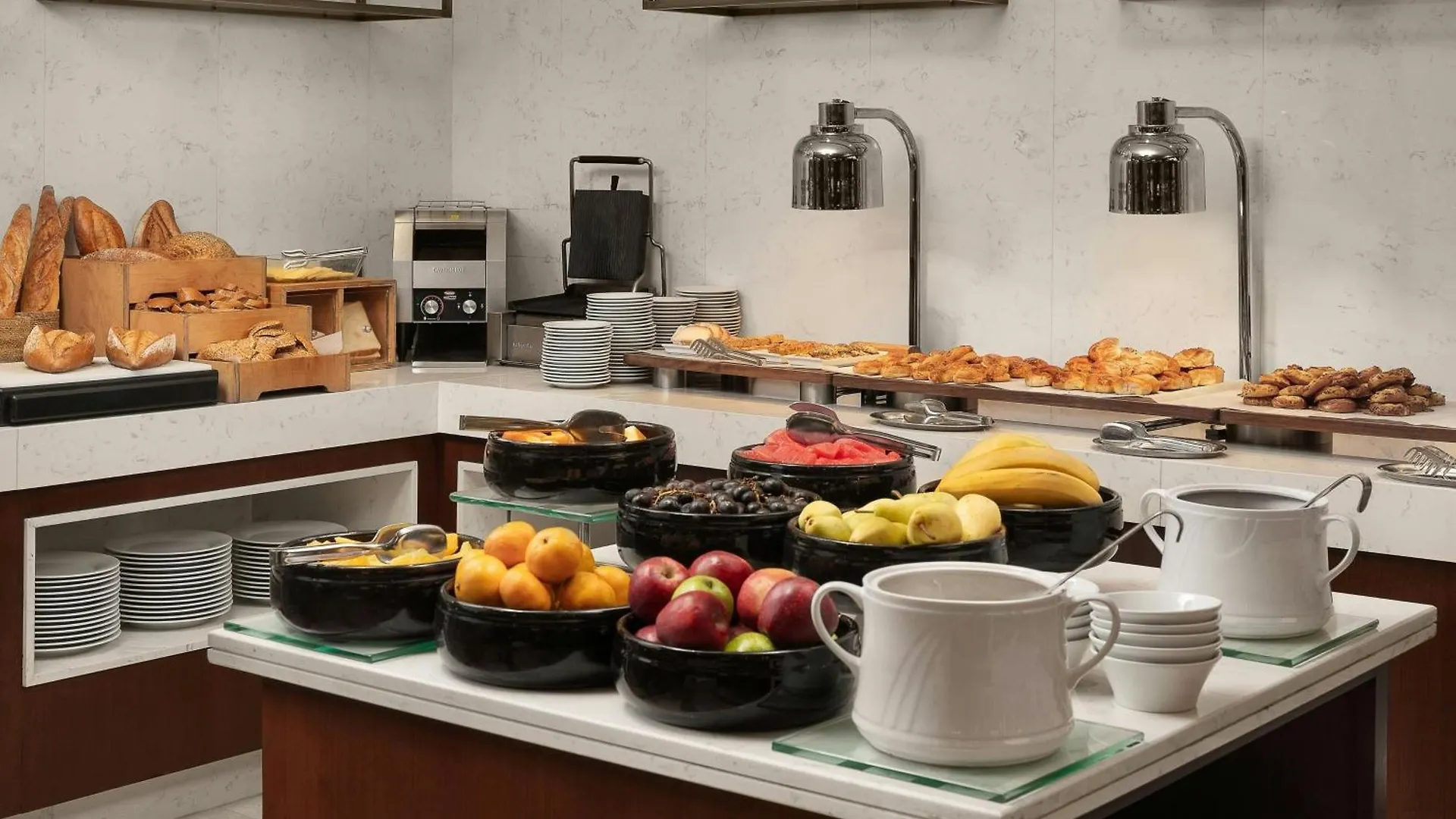 Sheraton Istanbul Levent فندق